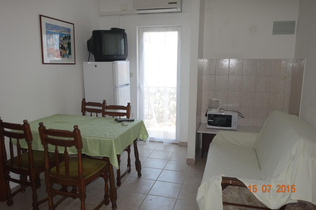 Apartments Mistral Orebić Rom bilde