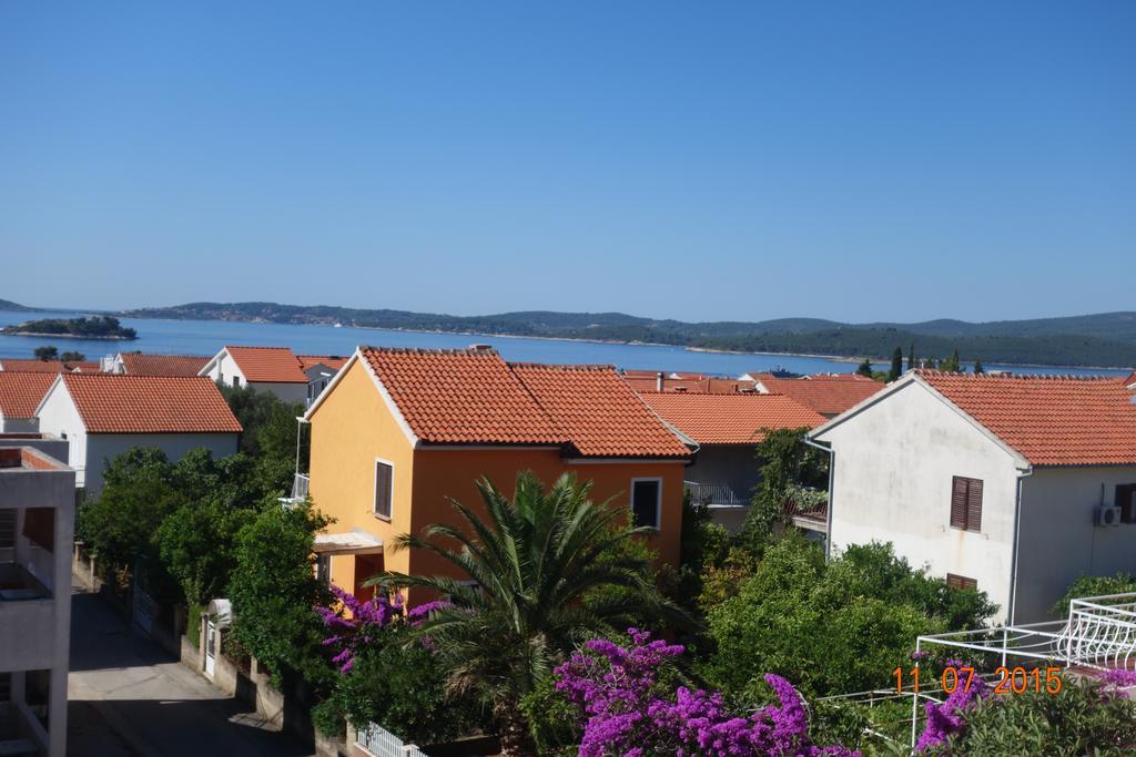 Apartments Mistral Orebić Rom bilde