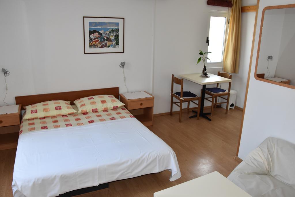 Apartments Mistral Orebić Eksteriør bilde